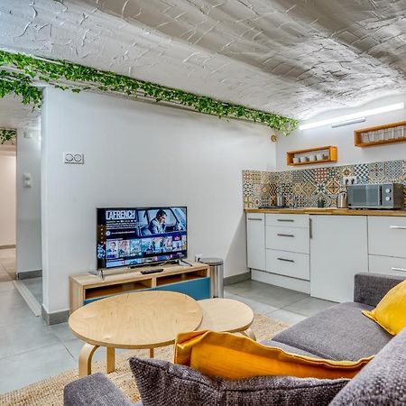 דירות אוברווילייה Sous-Sol Amenage 32M2 - Proche Paris מראה חיצוני תמונה